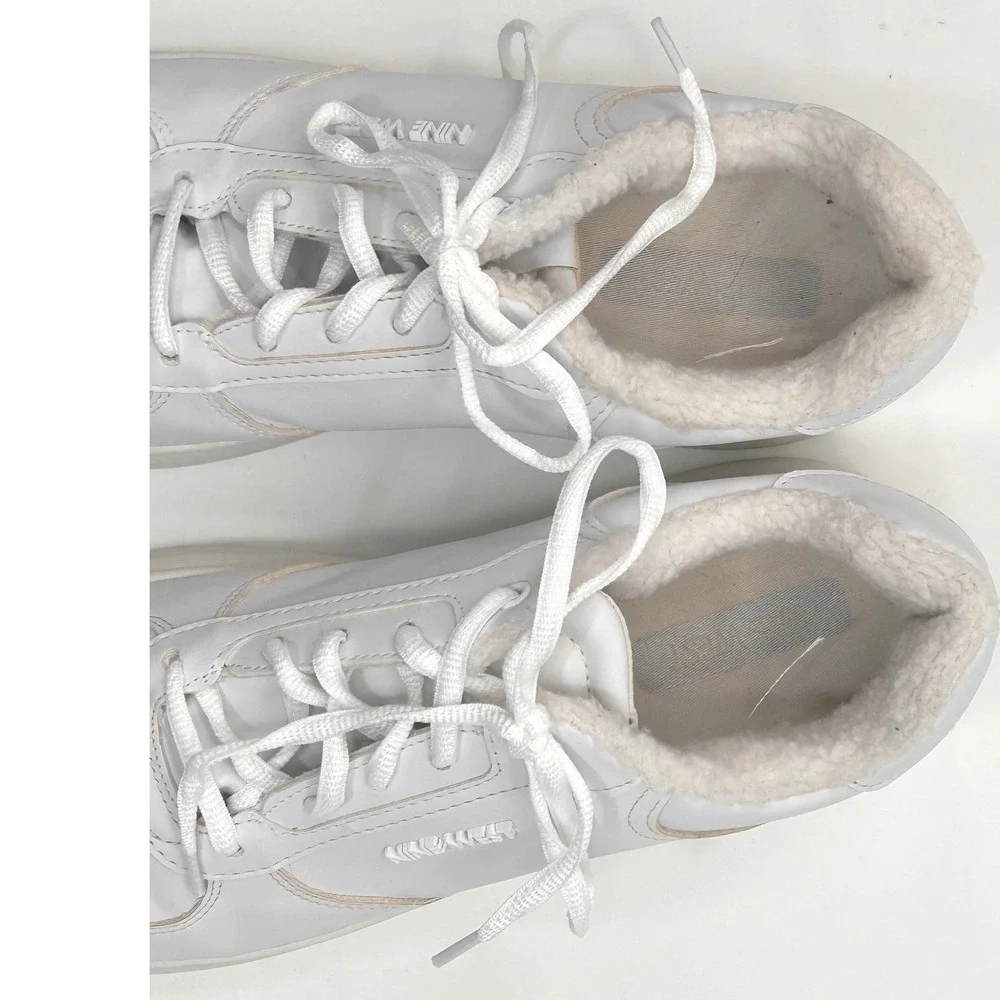 Nine West Womens Cuddly Lace Up Sneakers Size 11 White Lined Leather Look